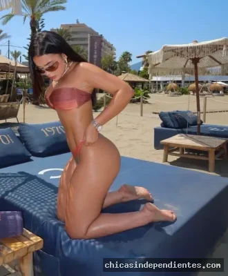 Valentina Escort Colombiana 24 años - Reina del placer en Madrid Salamanca