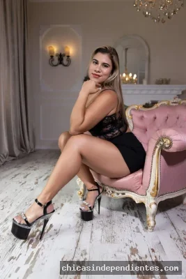 Zoe, escort latina joven y atrevida en Sevilla