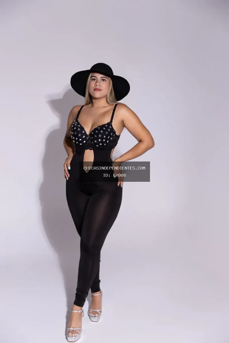 Zoe, escort latina joven y atrevida en Sevilla - Foto 2 - Escorts en Sevilla