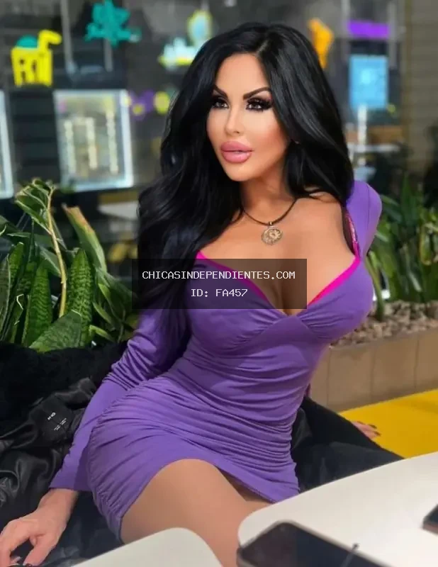 Victoria, escort madura venezolana con tetas grandes en Ibiza - Marina Botafoch - Foto 3 - Escorts en Ibiza