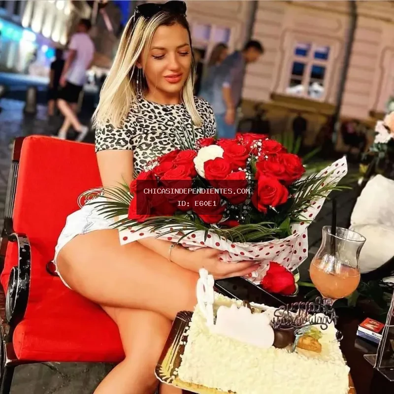 Alison, escort rubia latina pequeñita en Ibiza con vídeo - Foto 5 - Escorts en Ibiza
