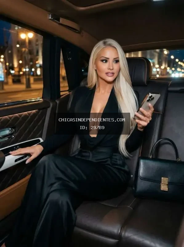 Valentina, escort colombiana rubia de lujo en Marina Botafoch Ibiza - Foto 5 - Escorts en Ibiza
