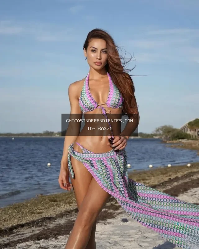 Natasha, escort colombiana pelirroja solo salidas en Ibiza - Foto 6 - Escorts en Ibiza
