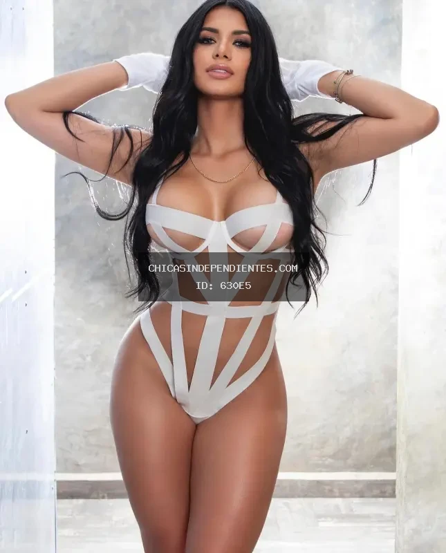 Kareem, escort venezolana elegante y carismática en Ibiza - Foto 6 - Escorts en Ibiza