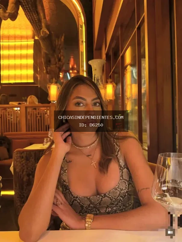 Sofia, latina exuberante en Sevilla - Agencia Blancanieves Sierpes - Foto 3 - Escorts en Sevilla