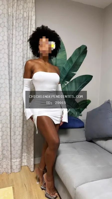 Evans, escort venezolana 38 años Vigo Samil - divertida y espontánea - Foto 3 - Escorts en Vigo