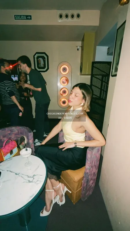 Sara 💎 Feminidad, elegancia y momentos sin prisas. - Foto 5 - Escorts en Madrid