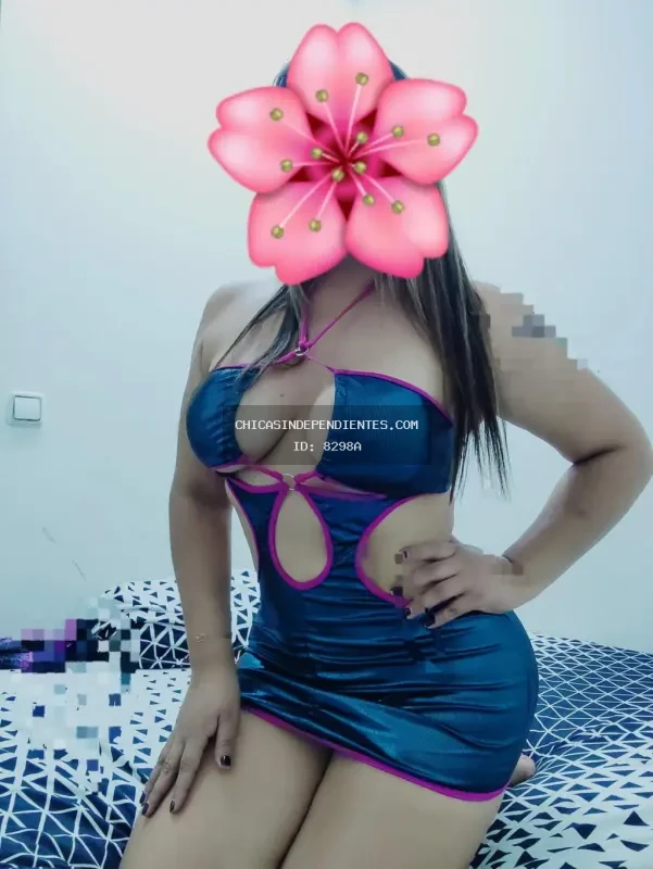 Angie, escort colombiana tetona 29 años en Oporto Madrid - Foto 5 - Escorts en Madrid