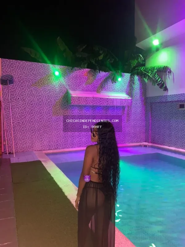 Anyeli, escort colombiana 21 años rizos largos en Plaza Castilla Madrid - Foto 3 - Escorts en Madrid