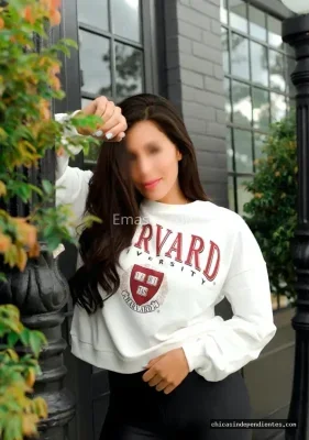 Carla, escort venezolana 29 años cuerpo tonificado en Salamanca Madrid