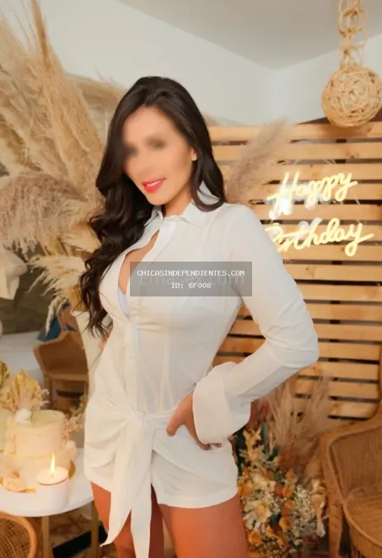 Carla, escort venezolana 29 años cuerpo tonificado en Salamanca Madrid - Foto 2 - Escorts en Madrid