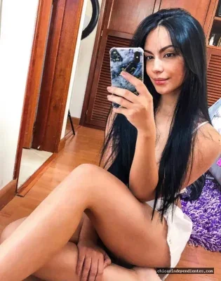 Claudia Cubana 23 años - Escort pielroja sensual y caliente Madrid Salamanca