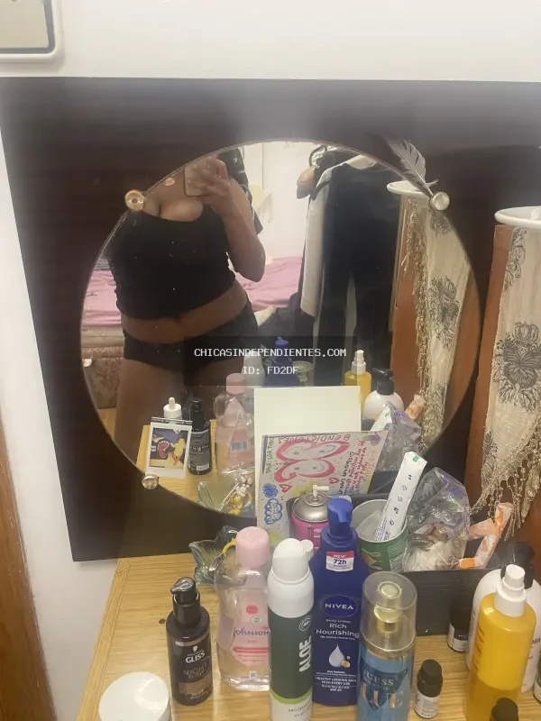 Scarlett, 20 años — dulce, femenina y un poquito peligrosa - Foto 5 - Escorts en Barcelona