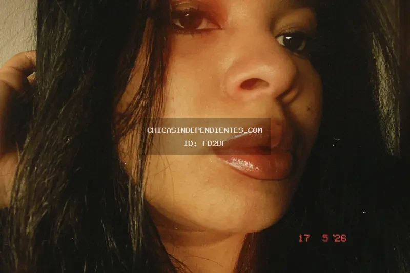 Scarlett, 20 años — dulce, femenina y un poquito peligrosa - Foto 6 - Escorts en Barcelona